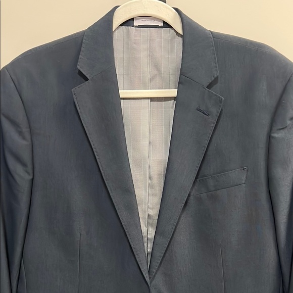 jf j.ferrar Blue Sport Coat with Notch Lapels and Structured Fit - Picture 4 of 6